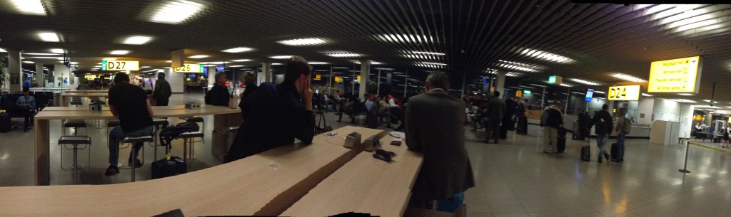 Suasana di bandara Schipol, Amsterdam